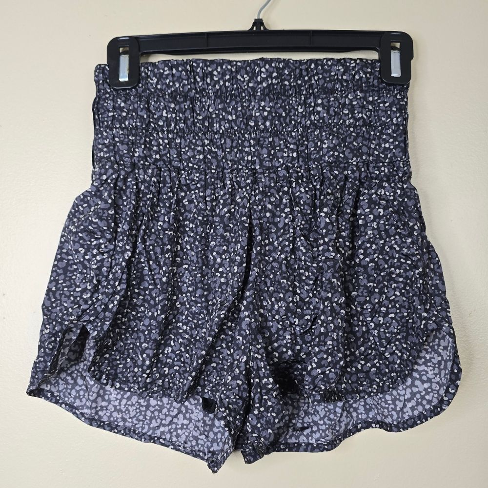 Free People movement the way home shorts size M